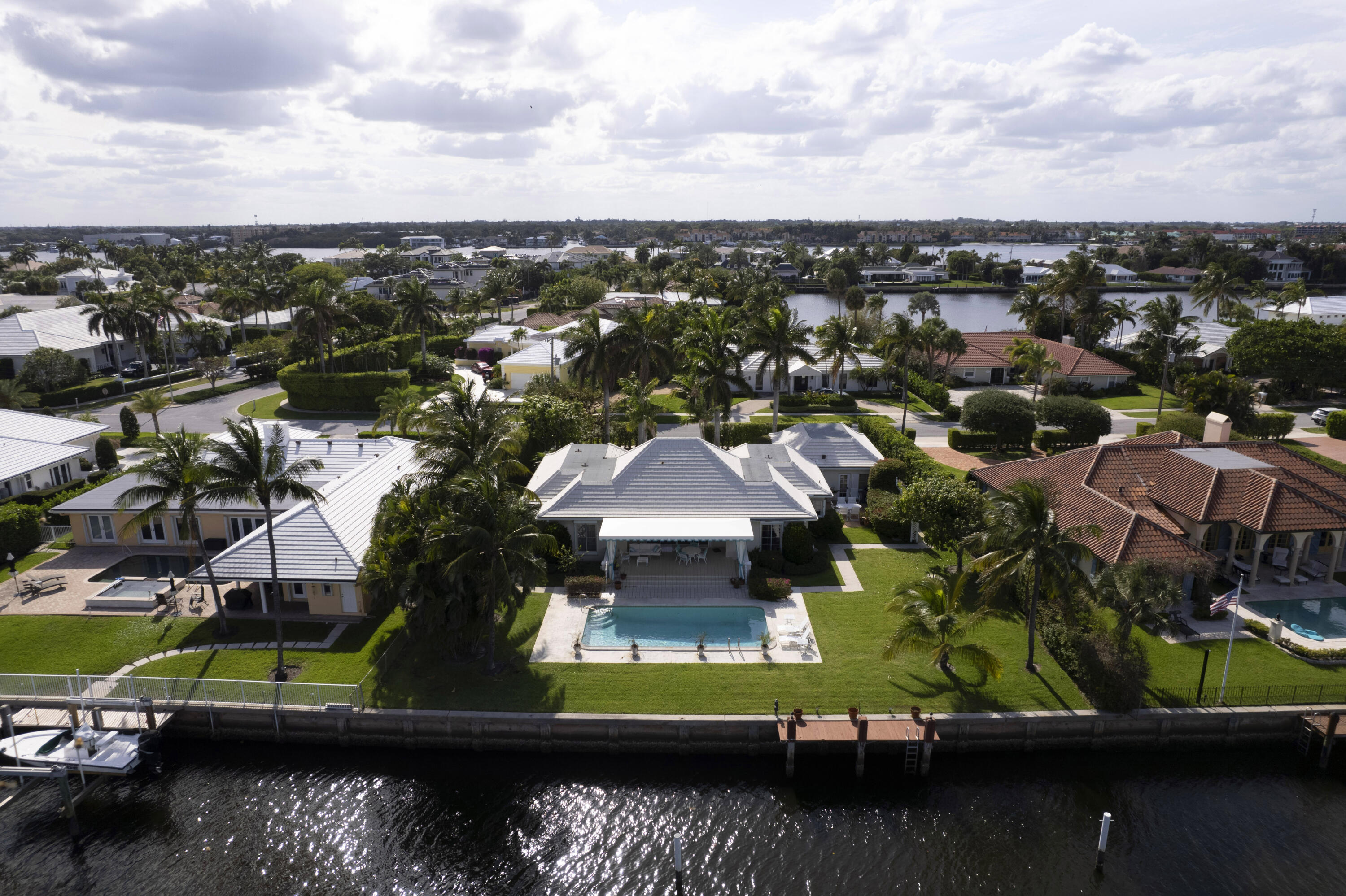 15 Spoonbill Road Manalapan, FL 33462 - Photo 32 of 69 DJI_0014