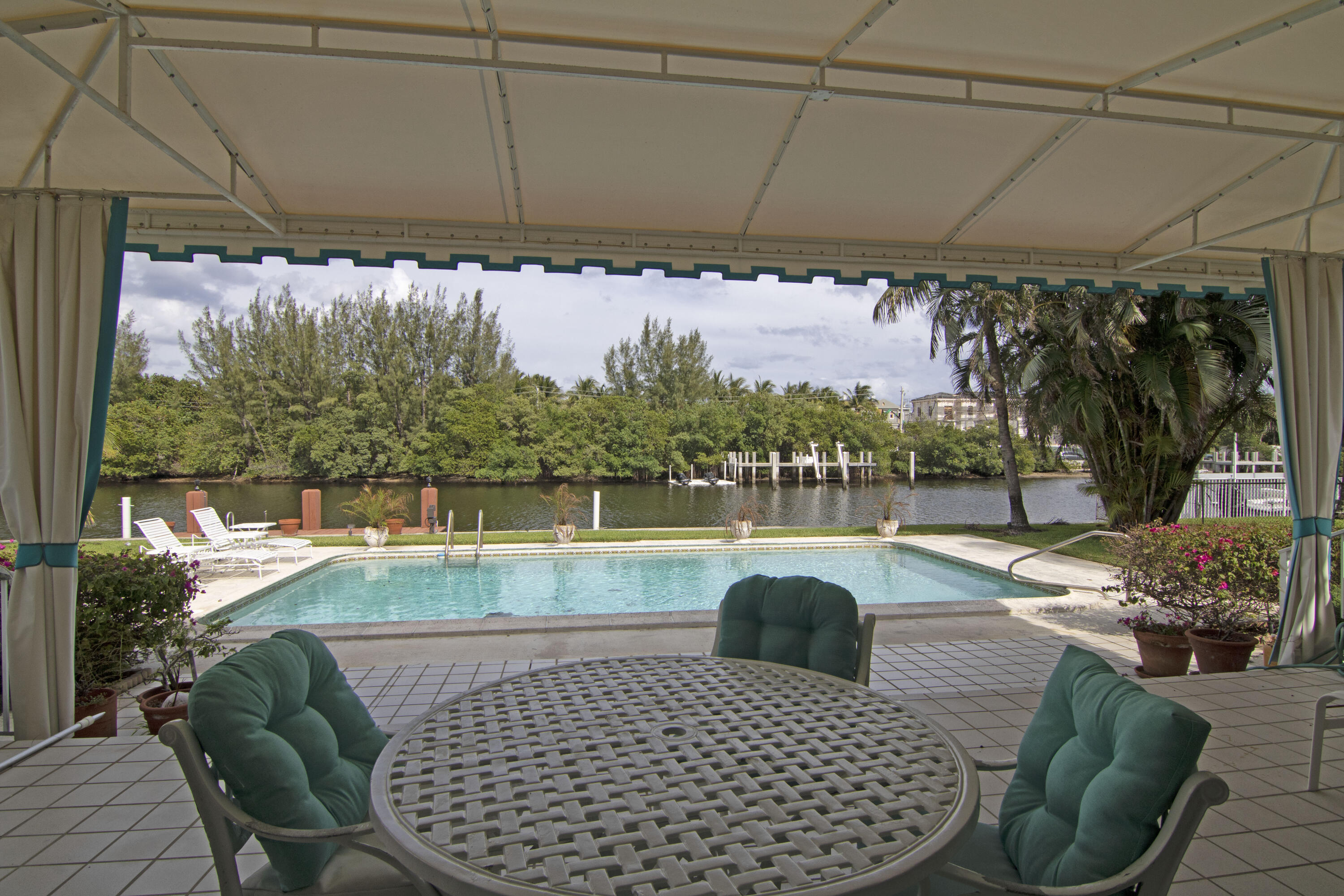 15 Spoonbill Road Manalapan, FL 33462 - Photo 37 of 69 IMG_3483
