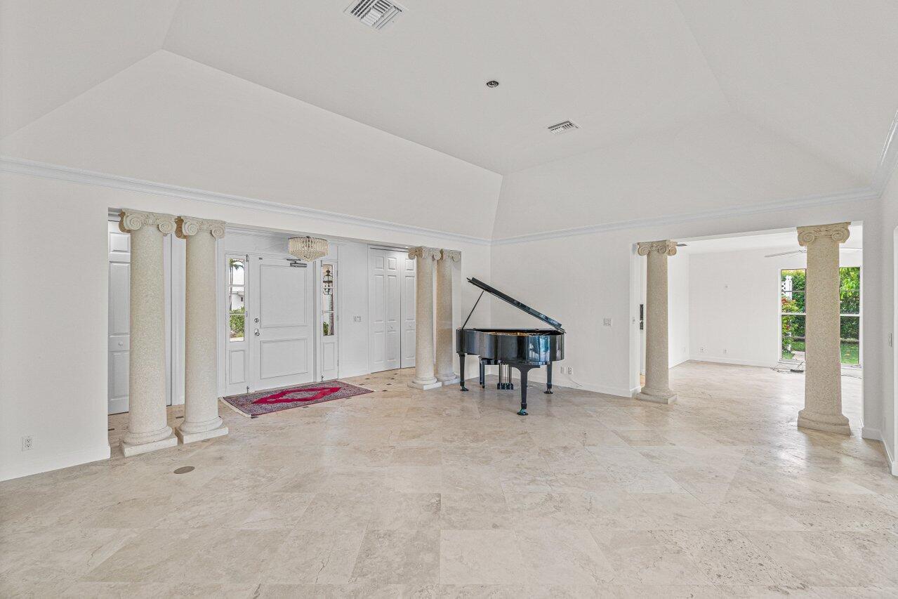 15 Spoonbill Road Manalapan, FL 33462 - Photo 8 of 69 027-15SpoonbillRoad-Lantana-FL-33462-SMA