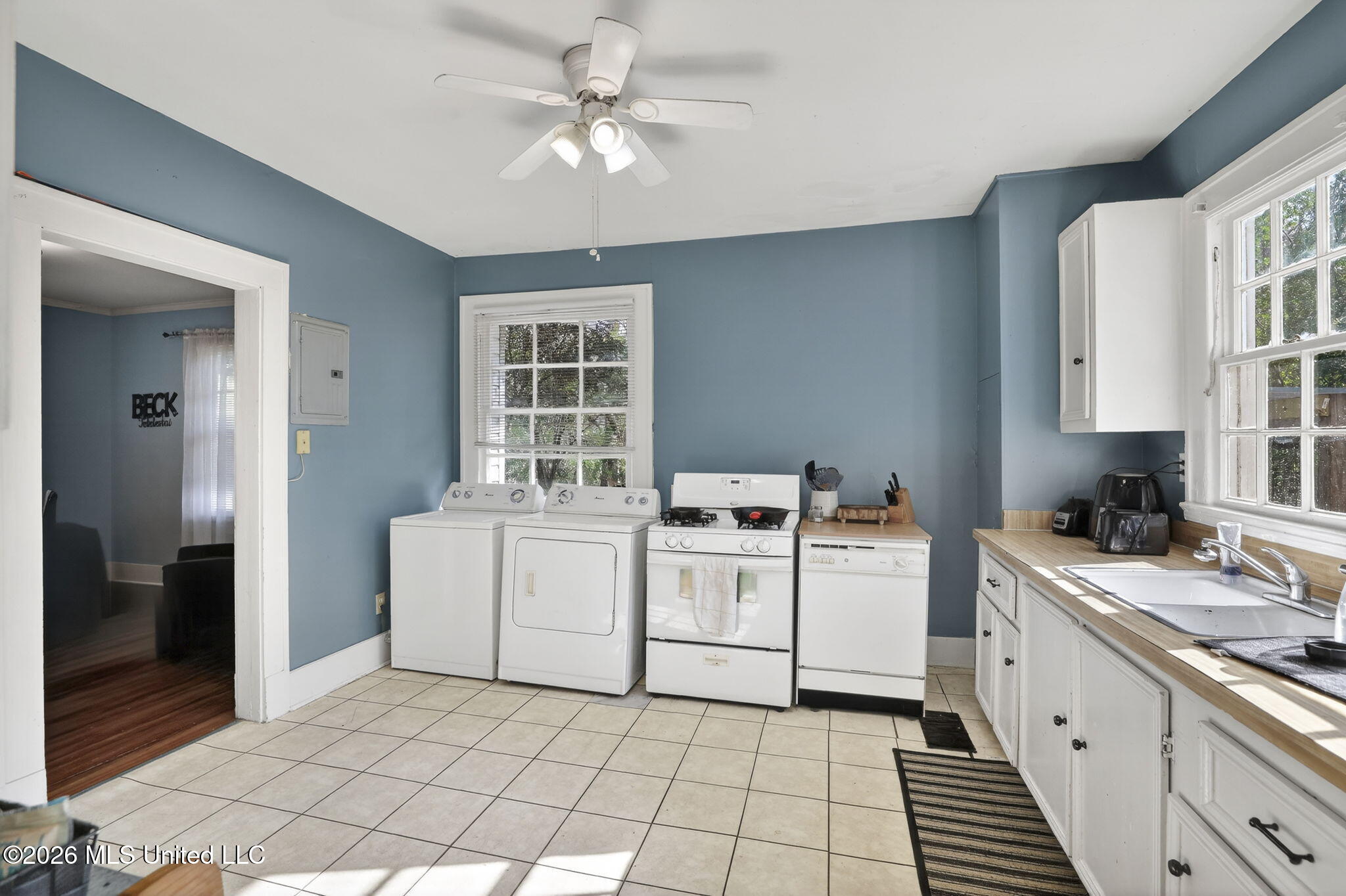 1231 Monroe Street Jackson, MS 39202 - Photo 11 of 32 11-web-or-mls-1231 Monroe-11