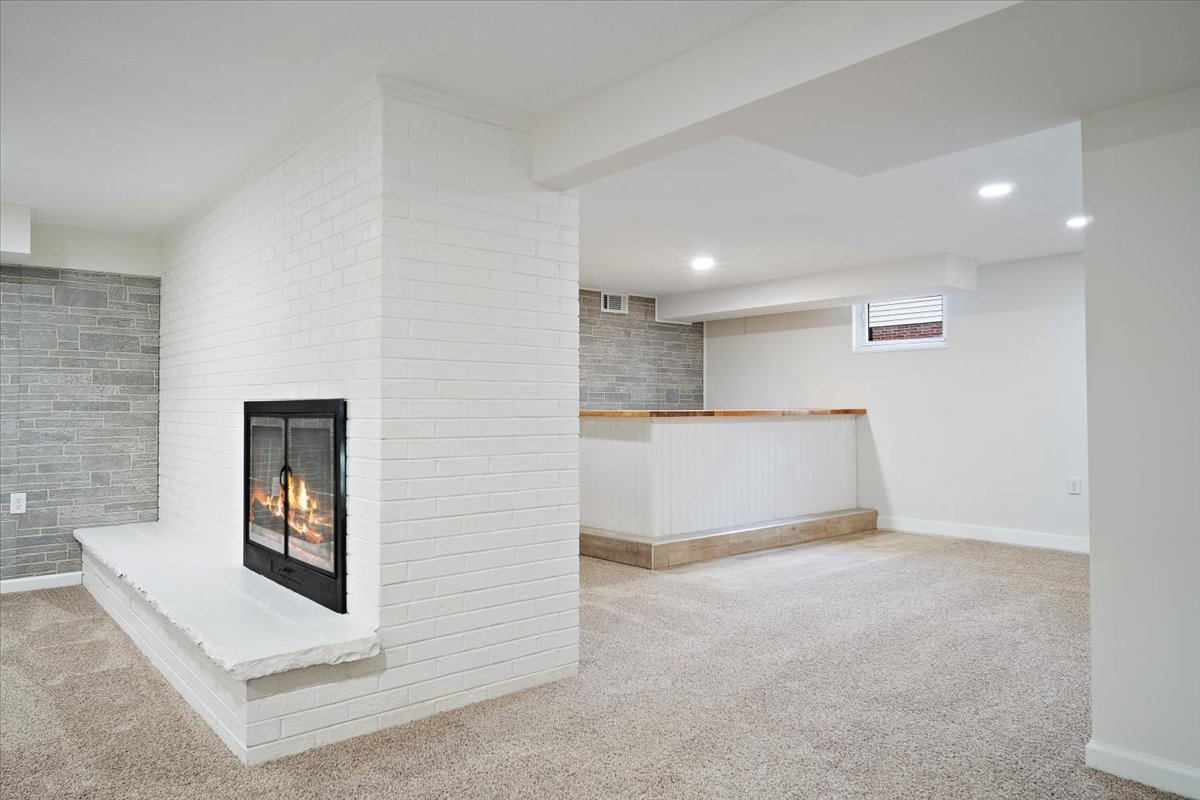 5 Ridgemont Road Normal, IL 61761 - Photo 38 of 58 a view of an empty room and kitchen