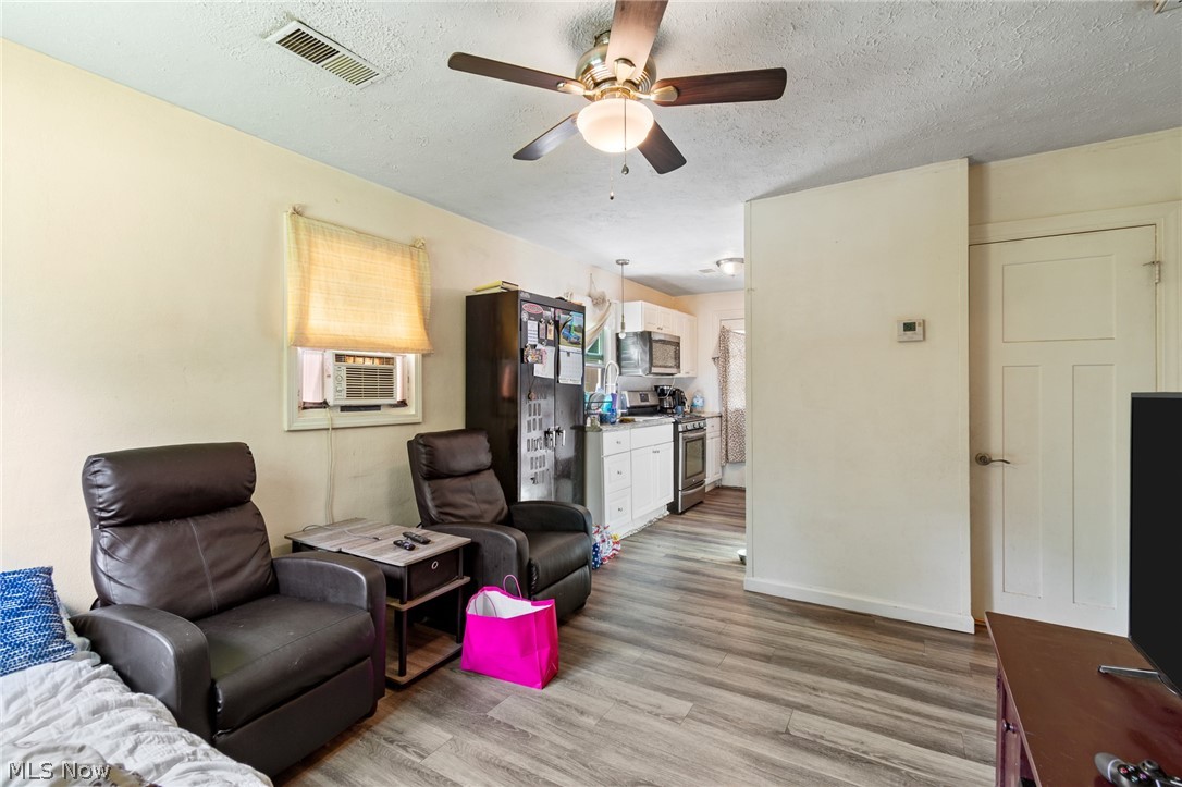 2964 Pressler Road Uniontown, OH 44685 - Photo 6 of 25 Gallery Image 6