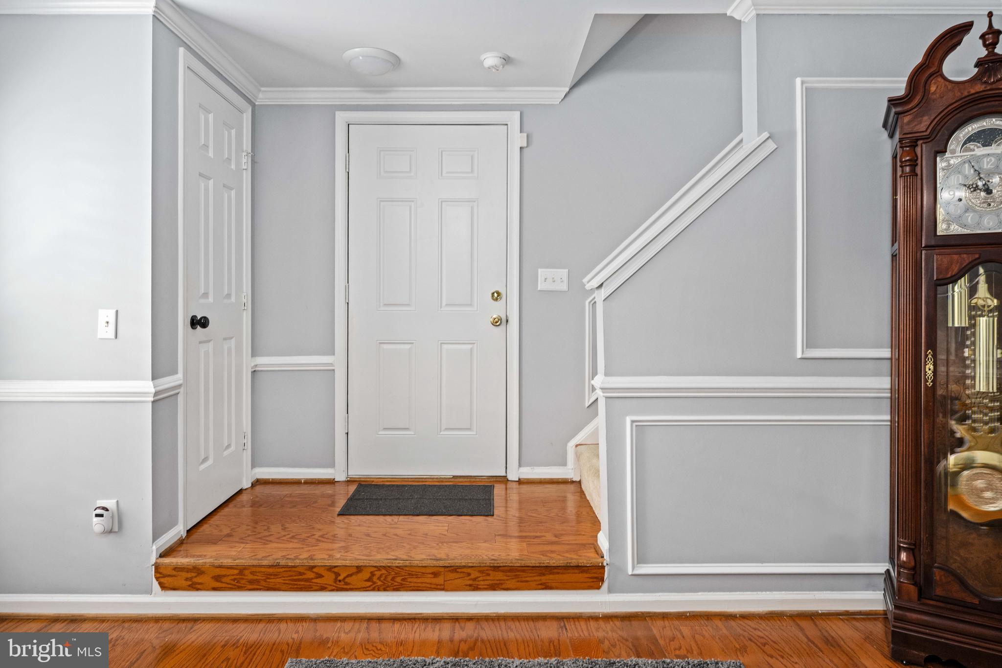 9332 Wax Myrtle Way Manassas, VA 20110 - Photo 17 of 50 a view of entryway