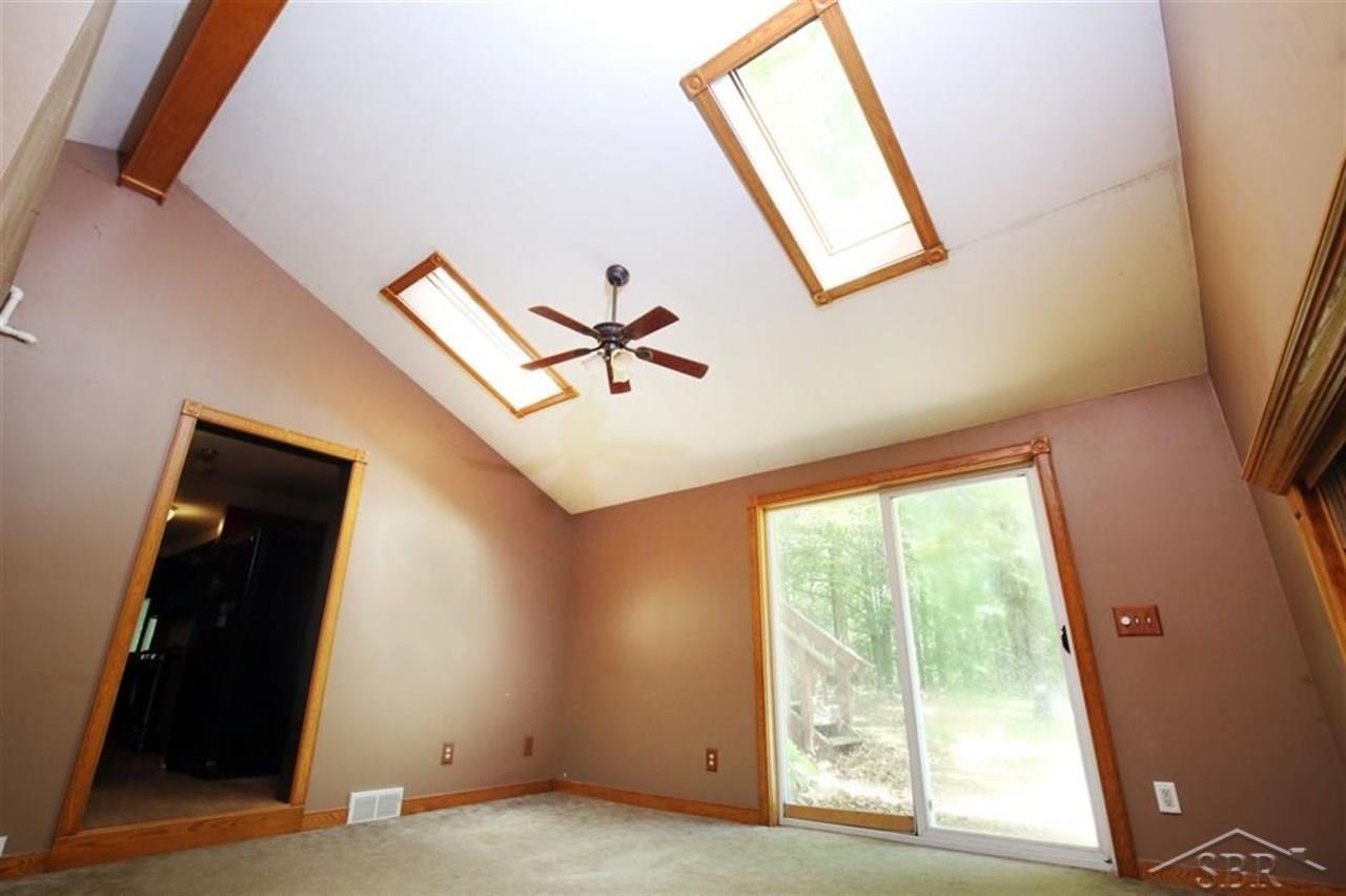 4822 West Vernon Road Weidman, MI 48893 - Photo 9 of 37