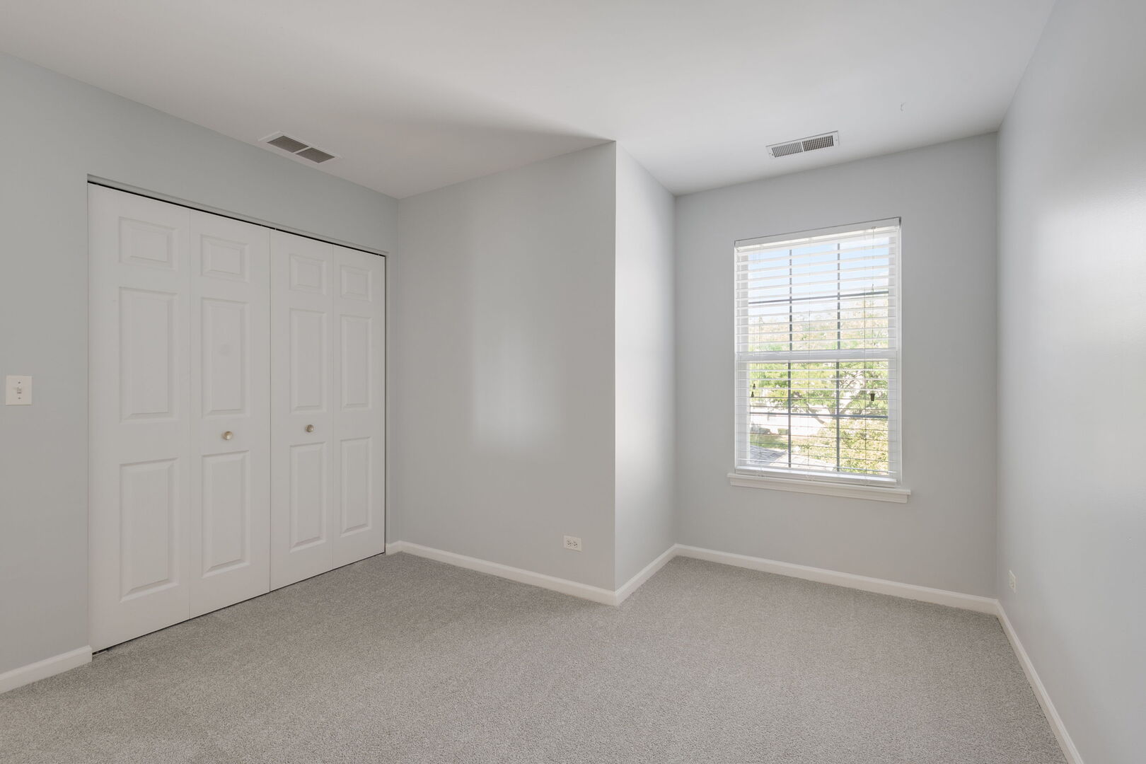 3112 Crystal Rock Road Naperville, IL 60564 - Photo 14 of 17 Gallery Image 14