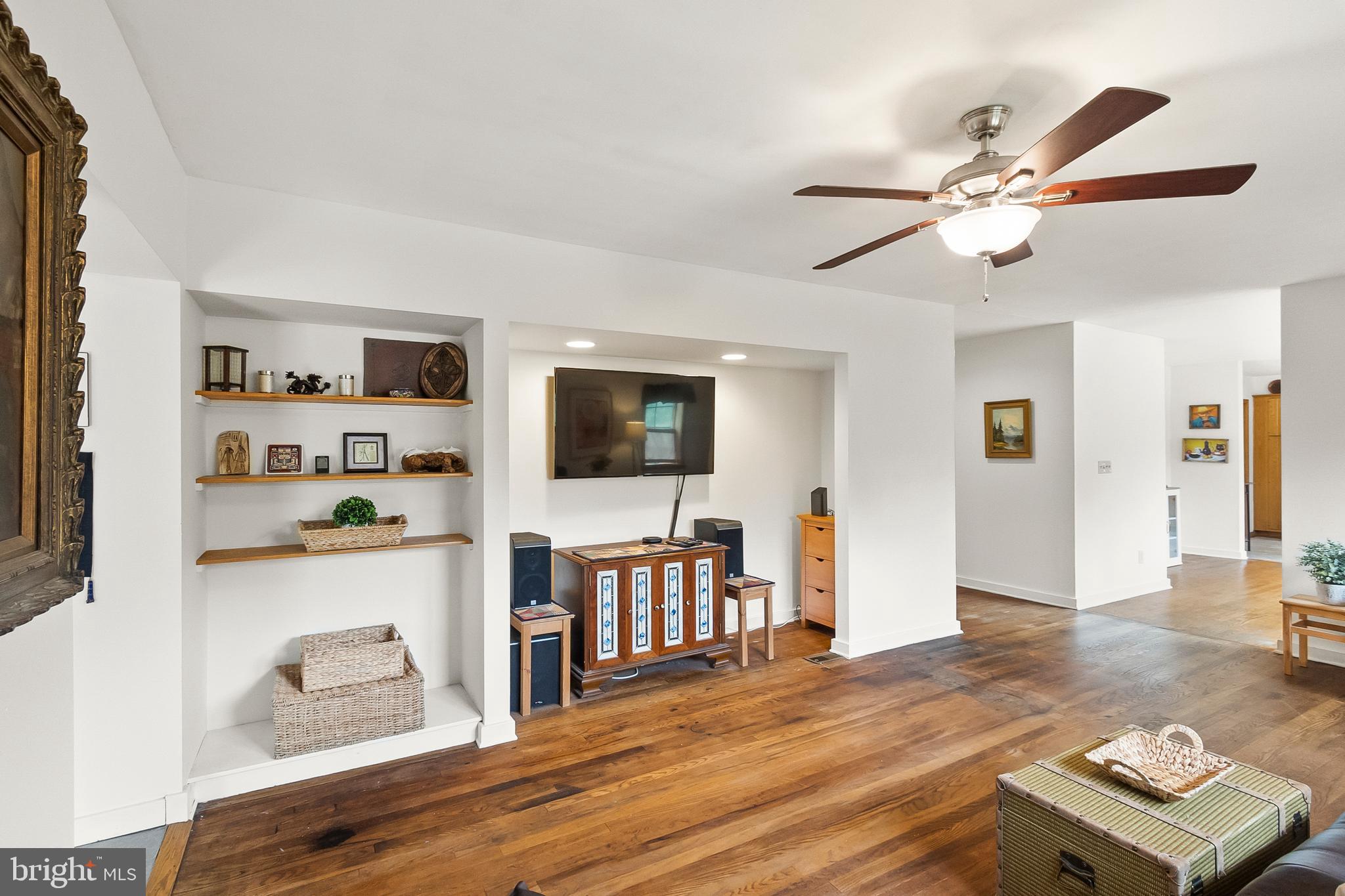 2124 Graves Road Hockessin, DE 19707 - Photo 14 of 86 Built in shelving.