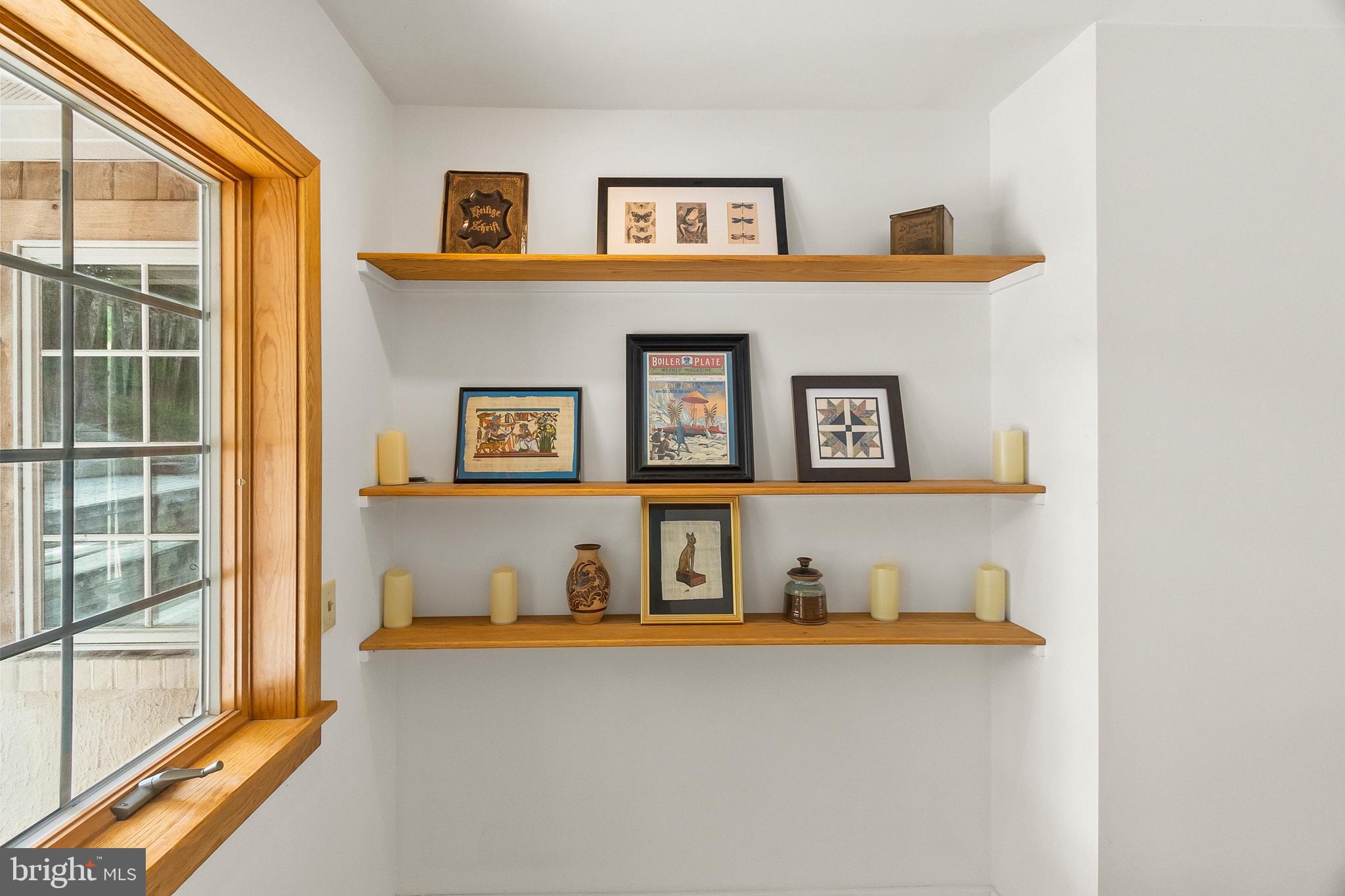 2124 Graves Road Hockessin, DE 19707 - Photo 52 of 86 Stairway in Foyer