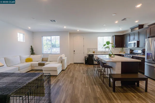 $708,000 | 1412 Sanctuary Street, Pittsburg, CA 94565