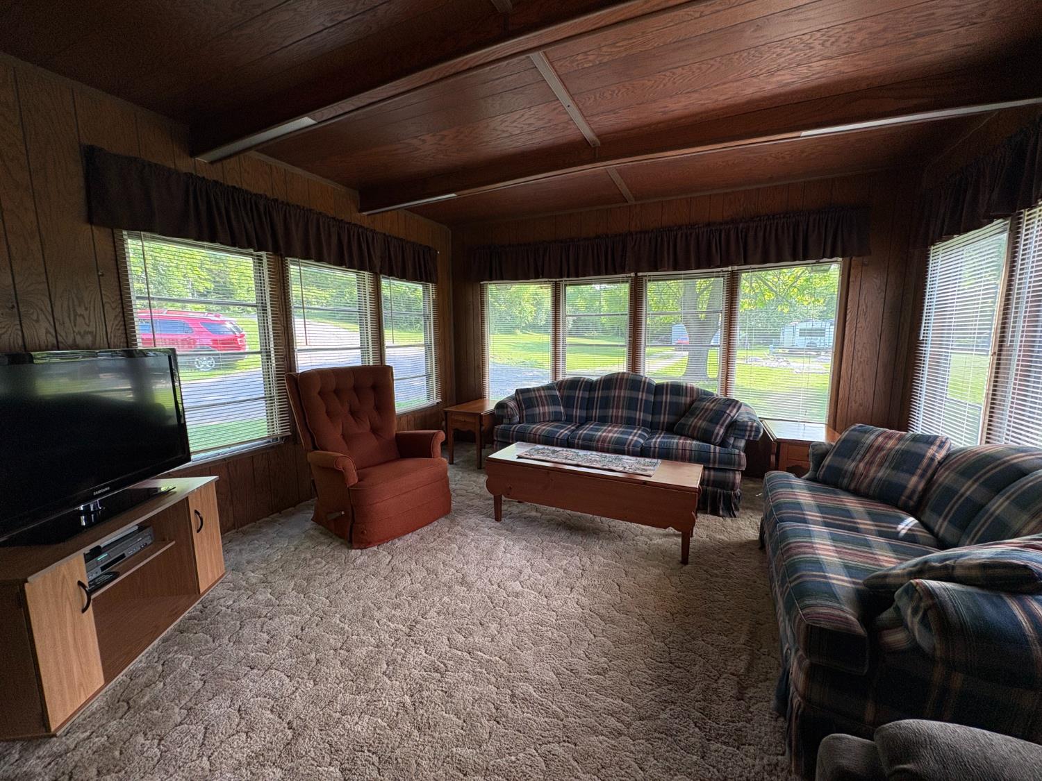 10212 Highway 156 Vevay, IN 47043 - Photo 14 of 37