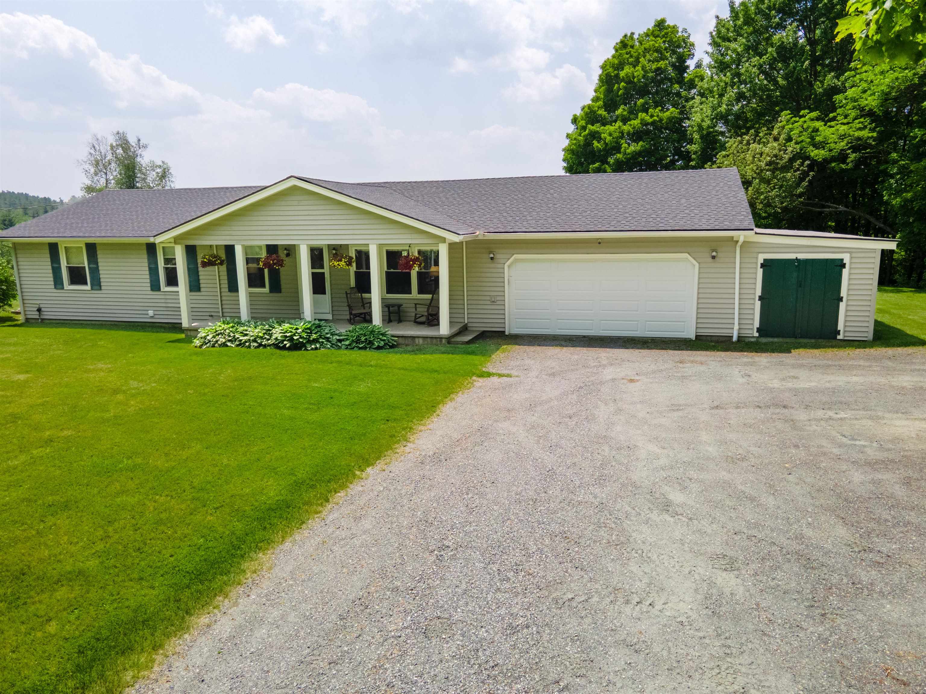 402 E Road Cornish, NH 03745 - Photo 3 of 39