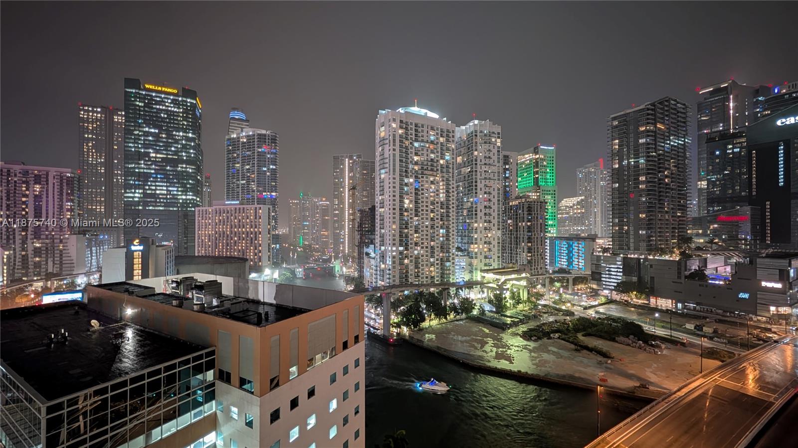 350 South Miami Avenue, Unit 1901 Miami, FL 33130 - Photo 16 of 81