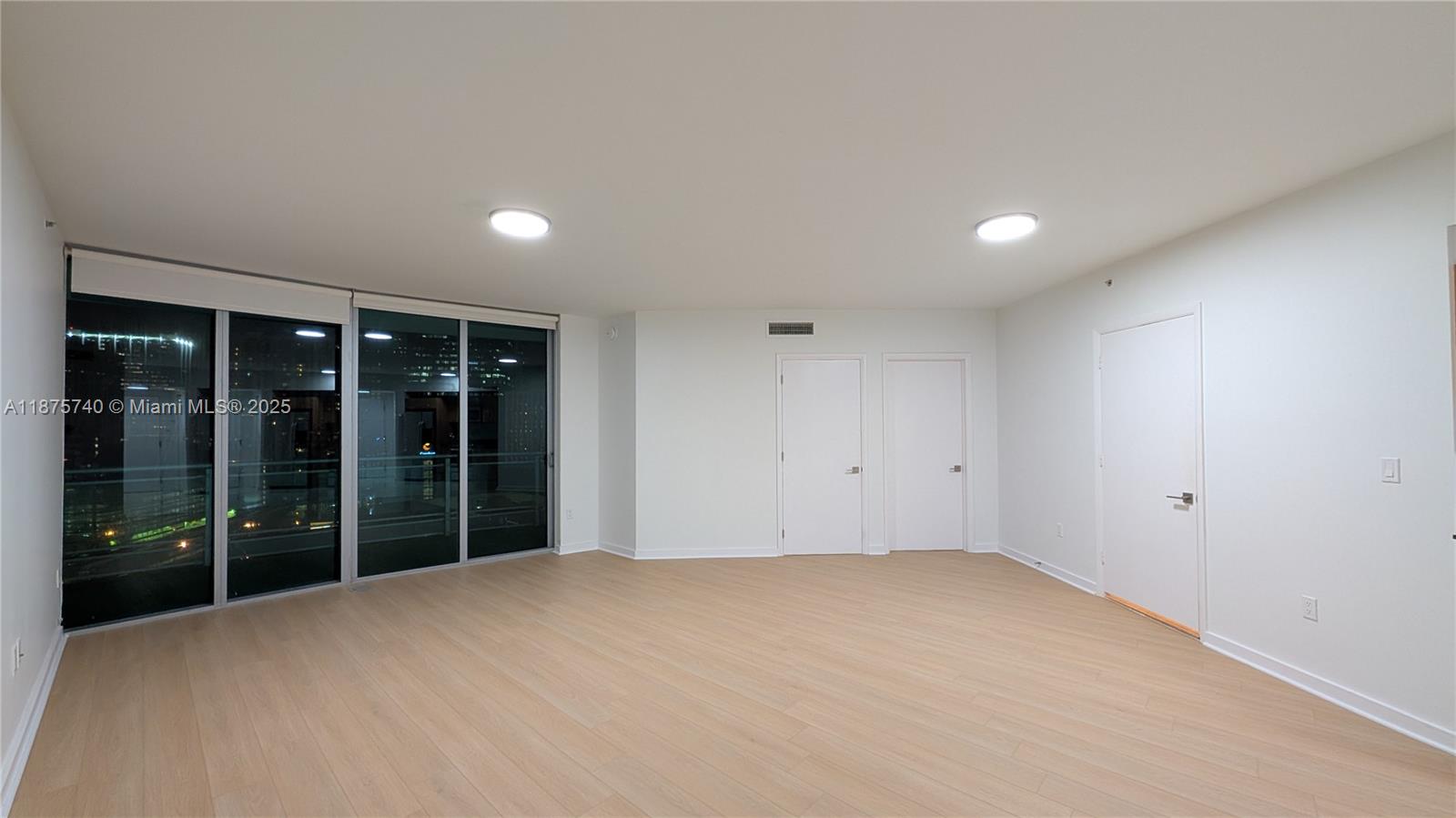 350 South Miami Avenue, Unit 1901 Miami, FL 33130 - Photo 19 of 81