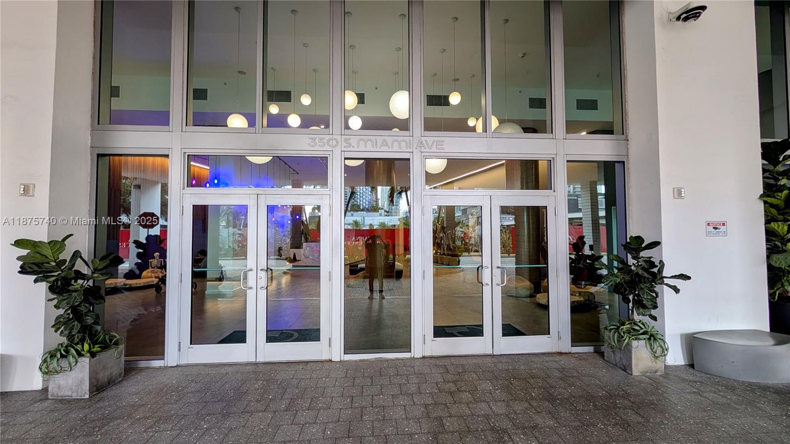 350 South Miami Avenue, Unit 1901 Miami, FL 33130 - Photo 60 of 81