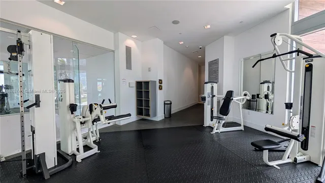 $4,500 | 350 South Miami Avenue, Unit 1901, Miami, FL 33130