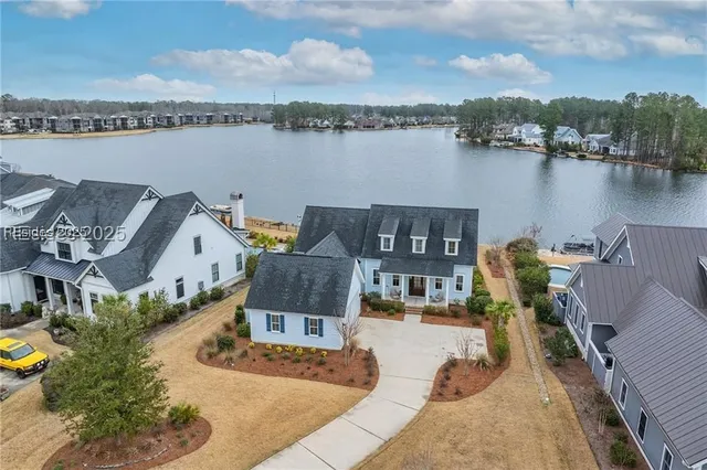 $1,069,000 | 604 Flatwater Drive, Bluffton, SC 29910