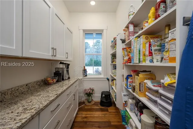 $1,049,000 | 604 Flatwater Drive, Bluffton, SC 29910