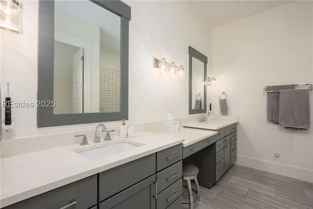 $1,049,000 | 604 Flatwater Drive, Bluffton, SC 29910