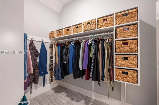 $1,069,000 | 604 Flatwater Drive, Bluffton, SC 29910