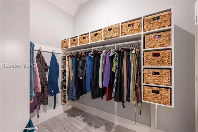 $1,049,000 | 604 Flatwater Drive, Bluffton, SC 29910