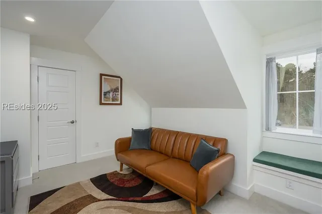 $1,049,000 | 604 Flatwater Drive, Bluffton, SC 29910