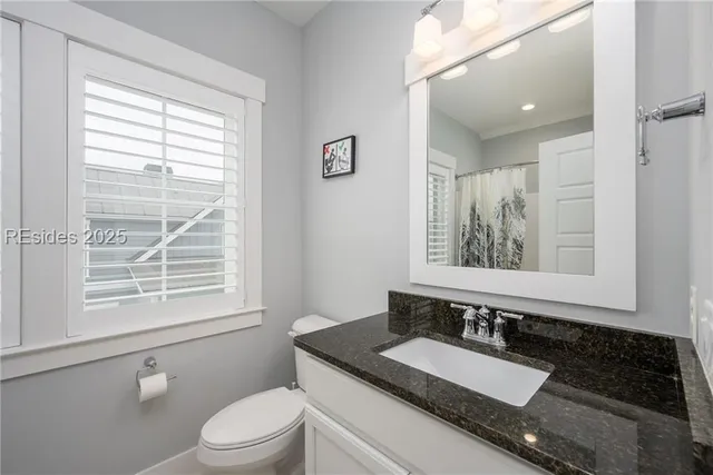 $1,049,000 | 604 Flatwater Drive, Bluffton, SC 29910