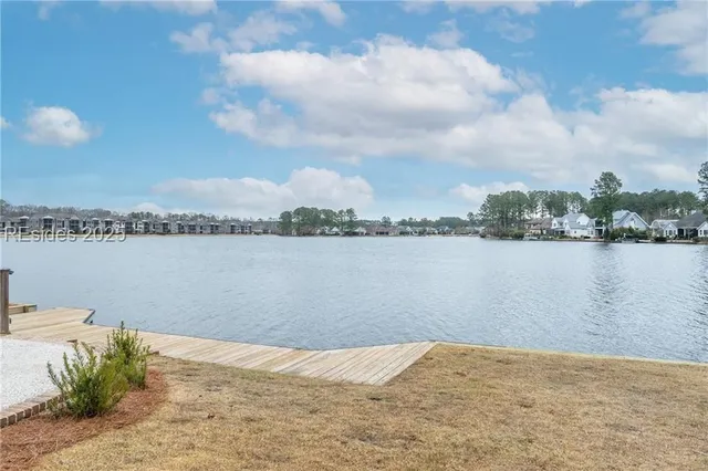$1,049,000 | 604 Flatwater Drive, Bluffton, SC 29910
