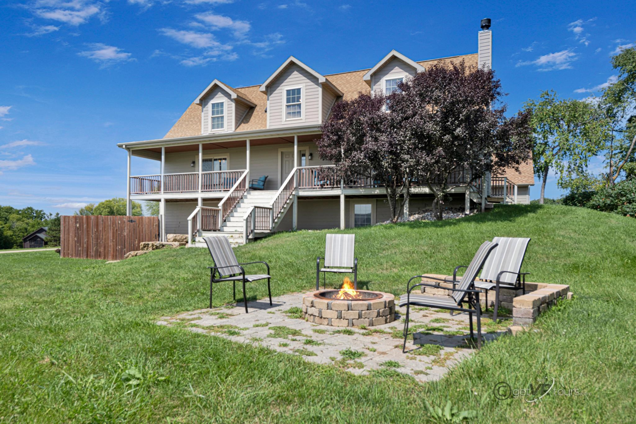 13 Lake Ridge Road Galena, IL 61036 - Photo 1 of 39 Gallery Image 1