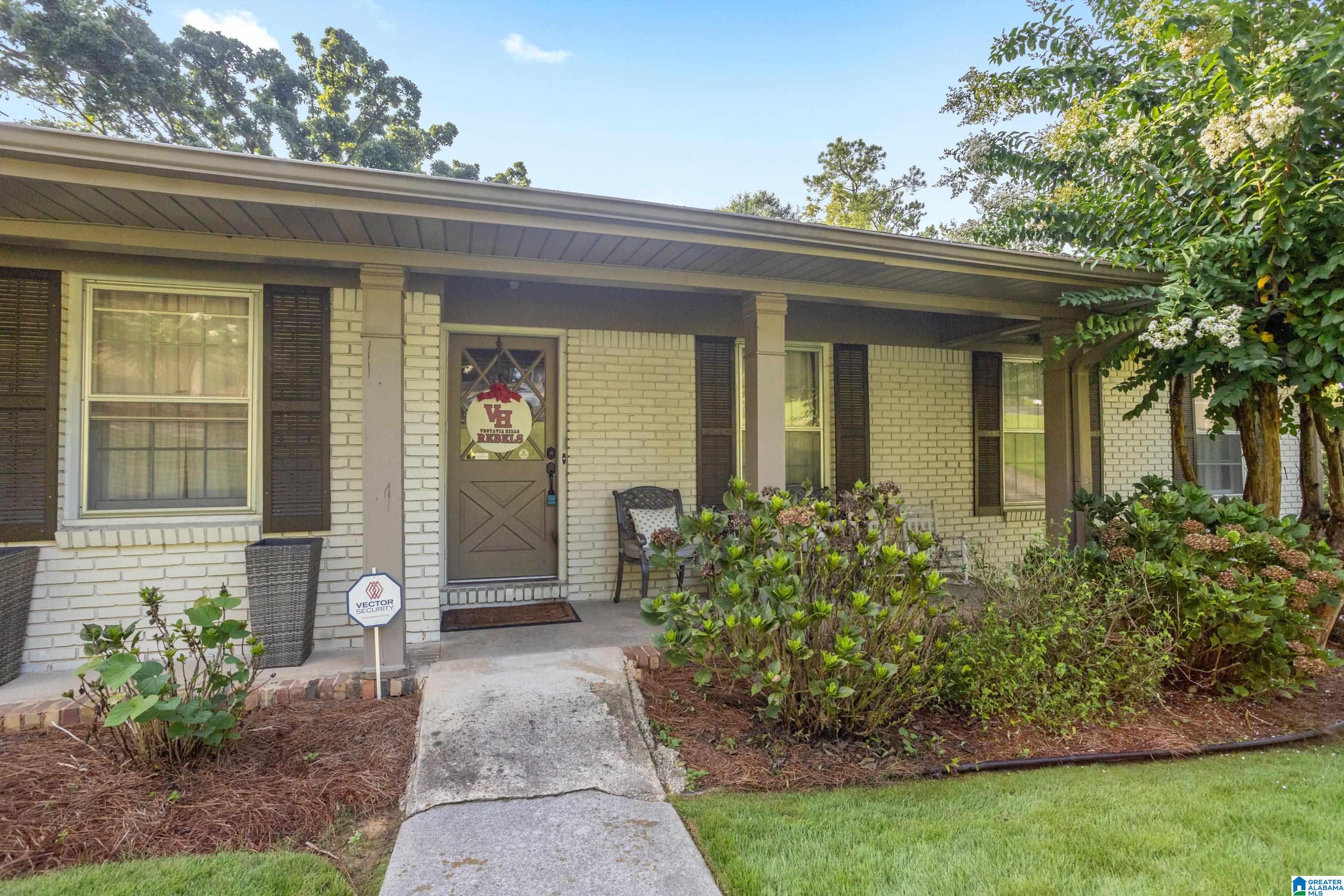 3316 Circle Hill Road Birmingham, AL 35243 - Photo 3 of 61