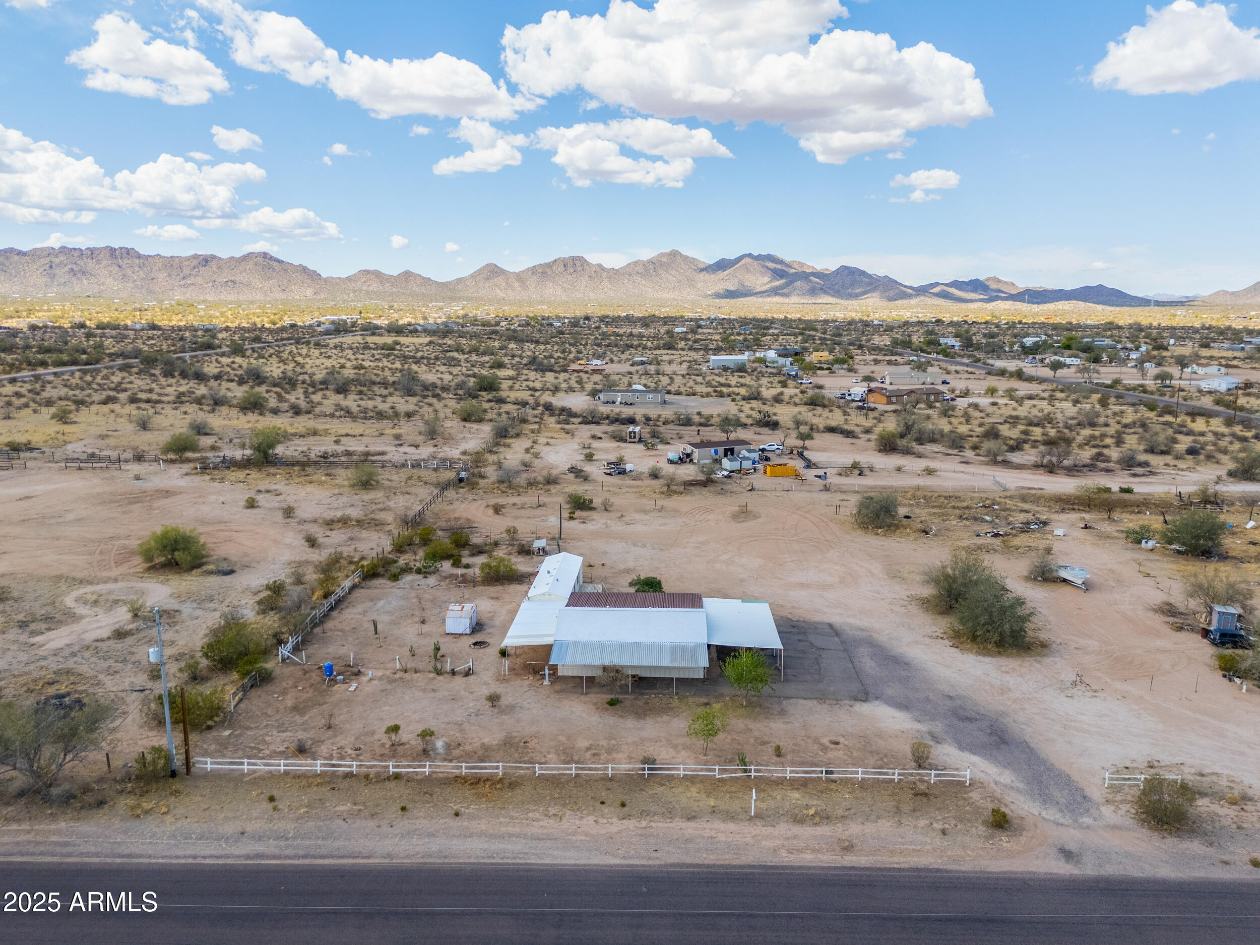270 North Ralston Road Maricopa, AZ 85139 - Photo 11 of 75 1000002570