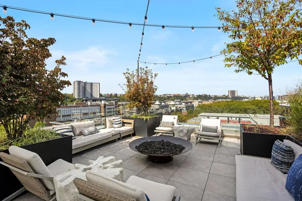 $1,675,000 | 720 Clinton Street, Unit 205, Hoboken, NJ 07030