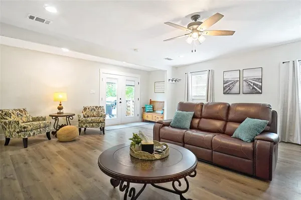 $2,800 | 232 Hiland Lane, Pottsboro, TX 75076