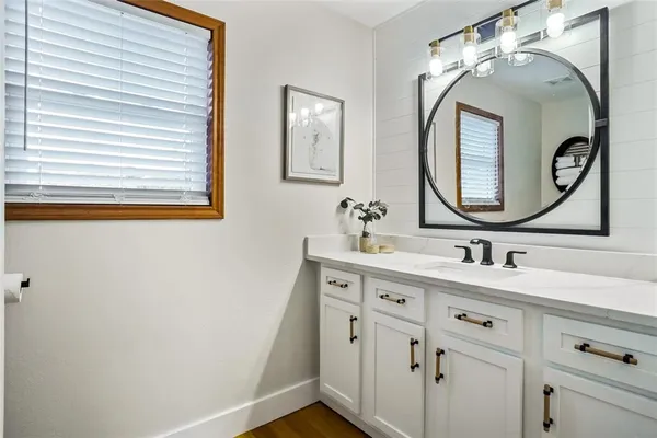 $2,800 | 232 Hiland Lane, Pottsboro, TX 75076