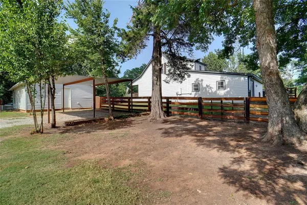 $2,800 | 232 Hiland Lane, Pottsboro, TX 75076