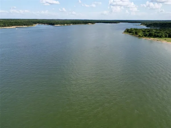 $2,800 | 232 Hiland Lane, Pottsboro, TX 75076