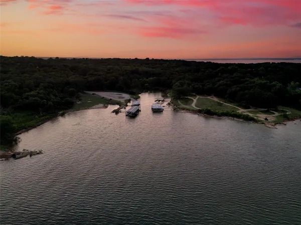 $2,800 | 232 Hiland Lane, Pottsboro, TX 75076