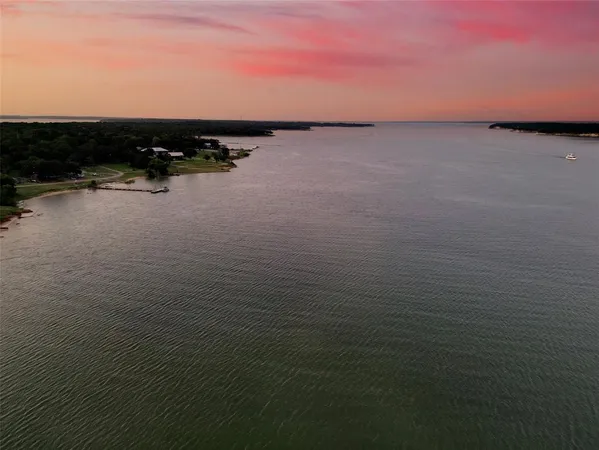 $2,800 | 232 Hiland Lane, Pottsboro, TX 75076