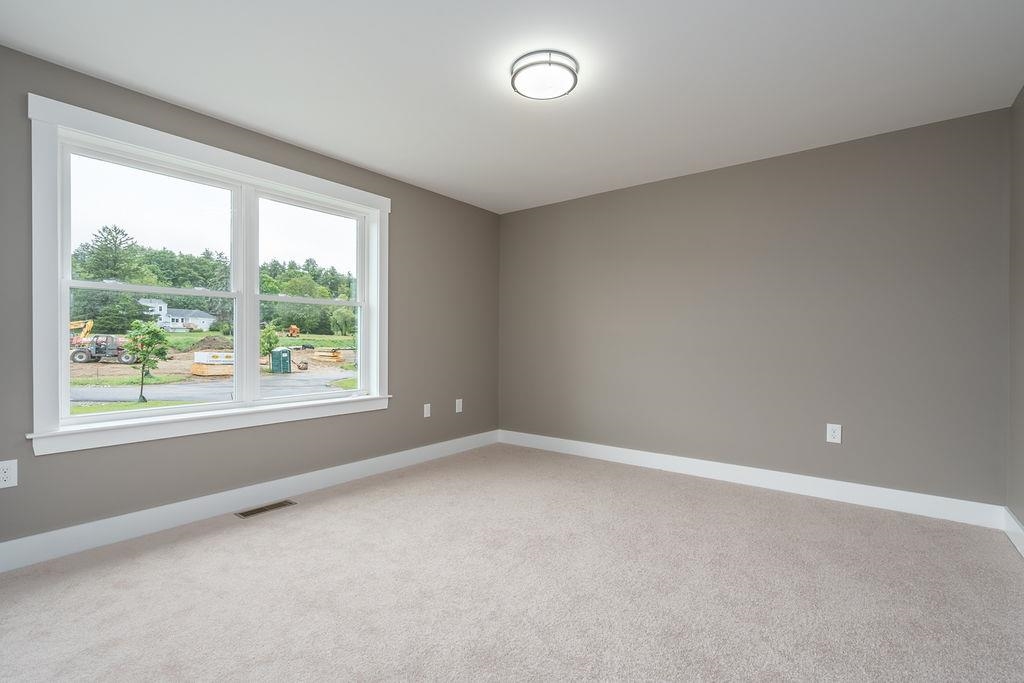 3 Midmark Lane Concord, NH 03301 - Photo 2 of 13