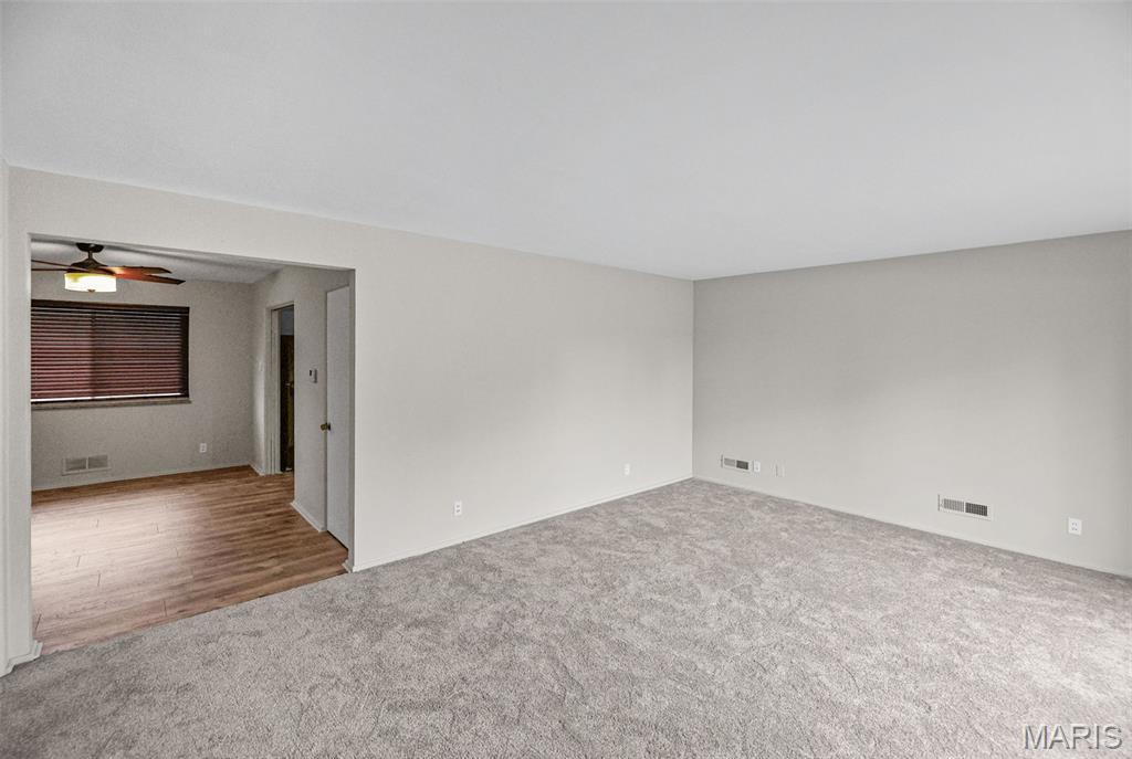 722 Berry Road Wood River, IL 62095 - Photo 5 of 30 Gallery Image 5