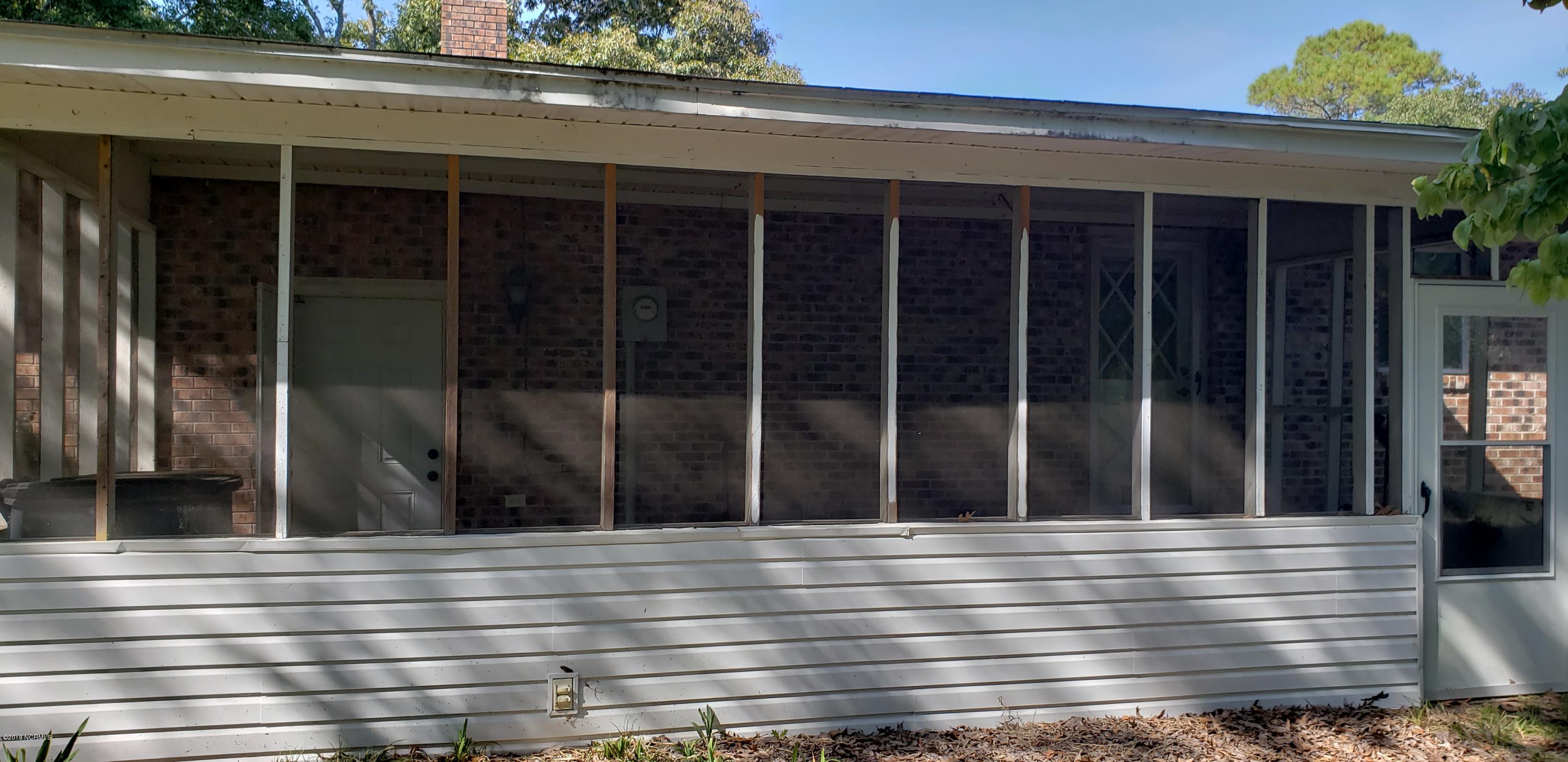 1209 Stanbury Road Southwest Supply, NC 28462 - Photo 5 of 14 20180827_162141