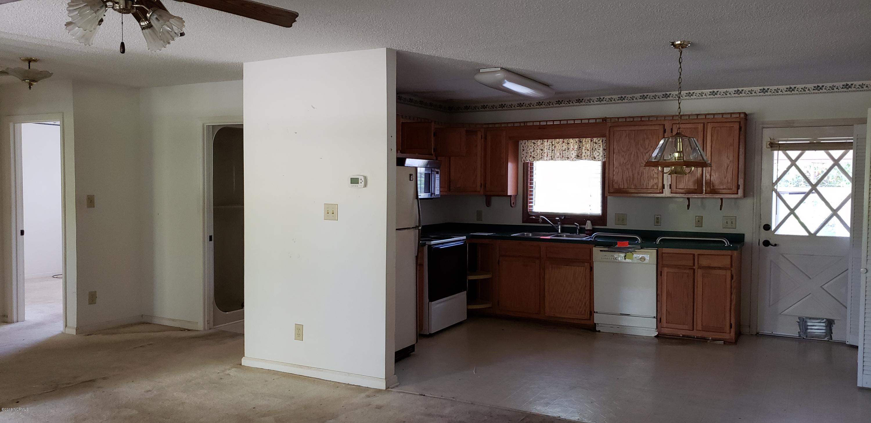 1209 Stanbury Road Southwest Supply, NC 28462 - Photo 7 of 14 20180827_162253