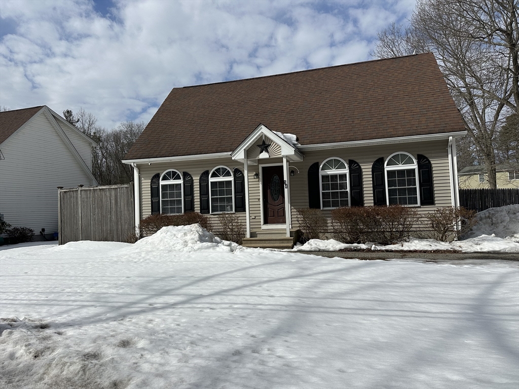 54 Old Fuller Rd Extension Chicopee, MA 01020 - Photo 1 of 25 a front view of house with yard