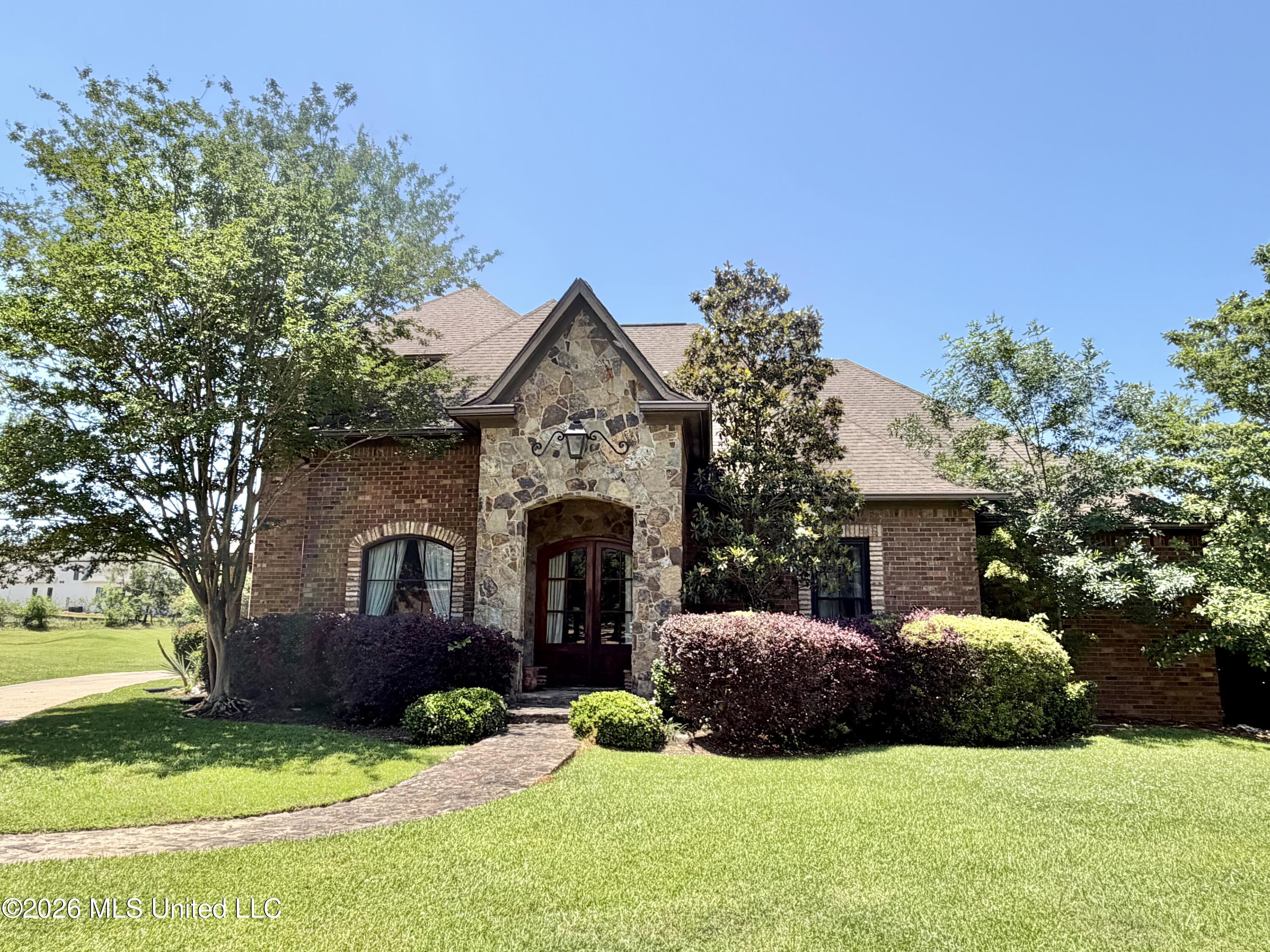 108 Novara Cove Madison, MS 39110 - Photo 1 of 41 IMG_7090