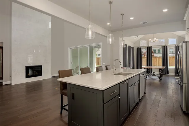 $950,000 | 5361 Cherry Spring Drive, Spring, TX 77386