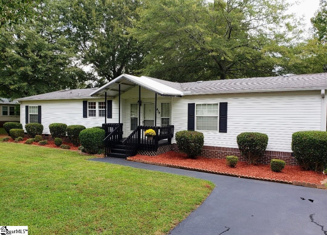 419 Nash Mill Road Fountain Inn, SC 29644 - Photo 1 of 25