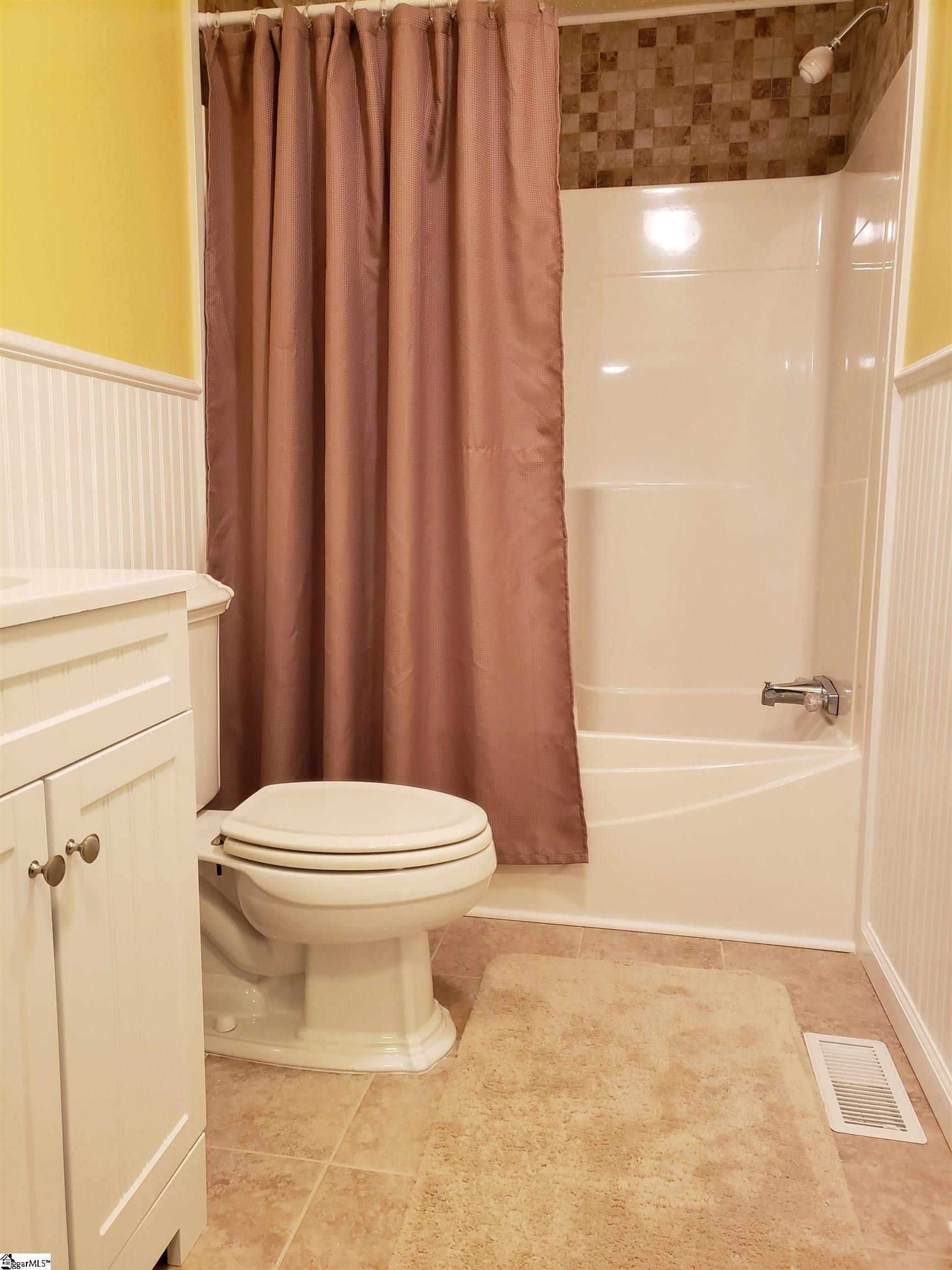 419 Nash Mill Road Fountain Inn, SC 29644 - Photo 13 of 25