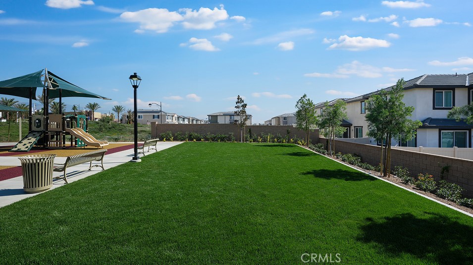1248 Thunderbolt Lane Rialto, CA 92376 - Photo 20 of 23 Renaissance Amenities