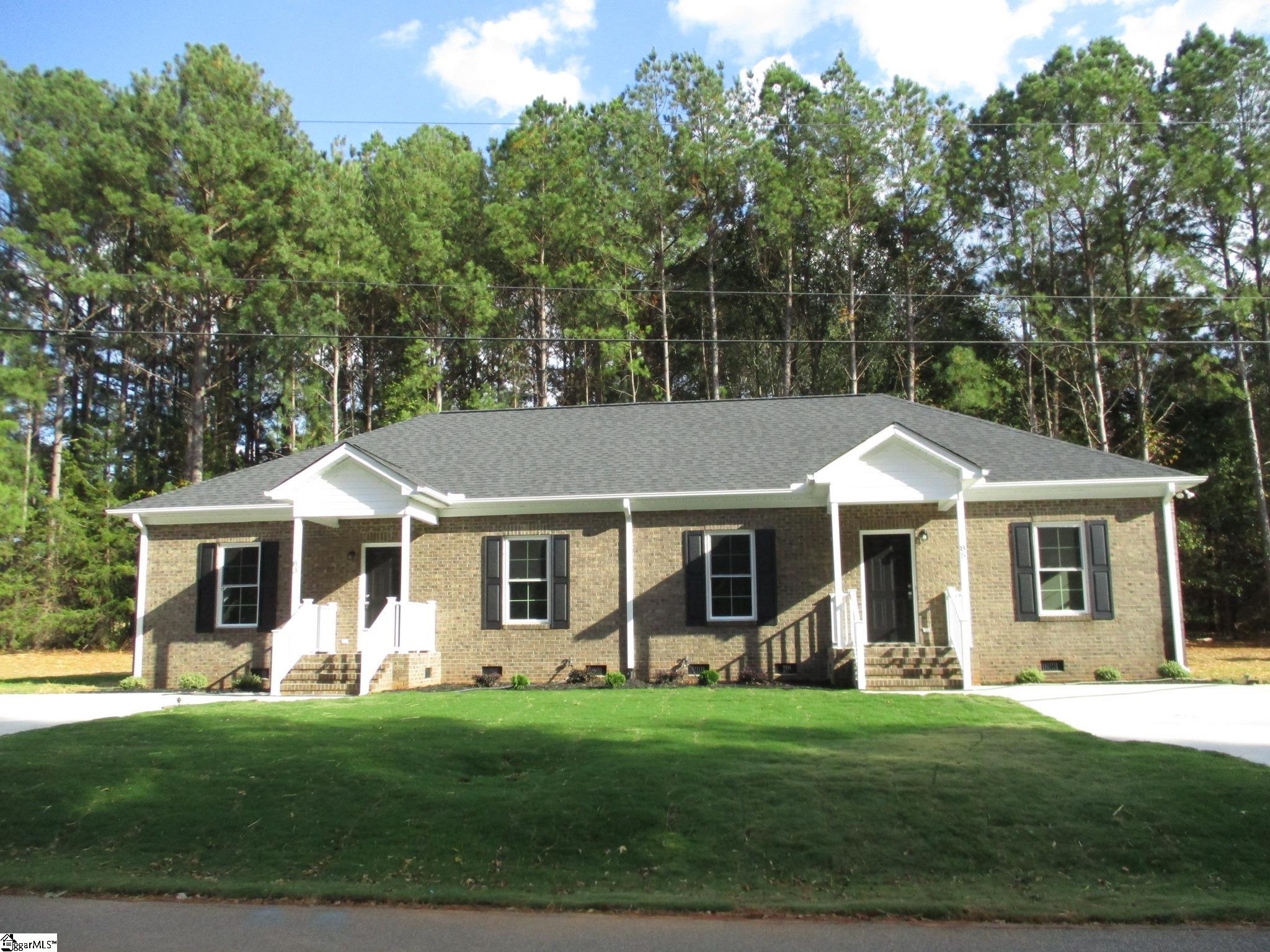 91 Cunningham Road Woodruff, SC 29388 - Photo 1 of 10
