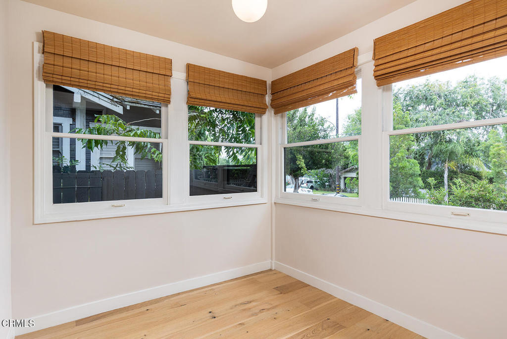 987 Bell Street Pasadena, CA 91104 - Photo 17 of 40 987 Bell St 006-mls