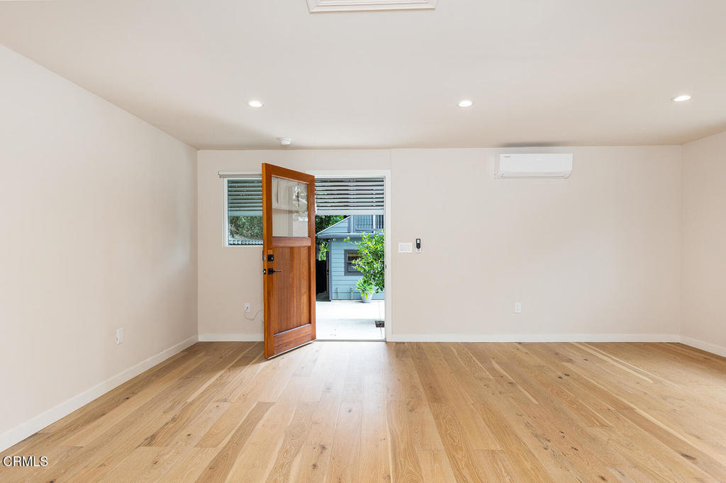 987 Bell Street Pasadena, CA 91104 - Photo 29 of 40 987 Bell St 030-mls