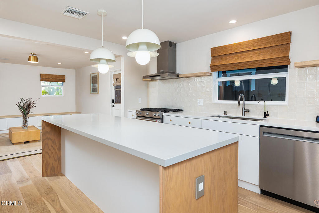 987 Bell Street Pasadena, CA 91104 - Photo 10 of 40 987 Bell St 008-mls